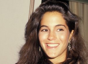 Jami Gertz in 1987