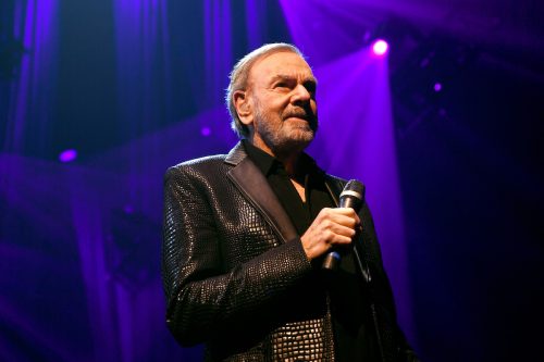 Neil Diamond performing at the Keep Memory Alive Power of Love Gala in 2020