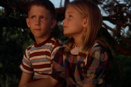 Michael Conner Humphreys and Hanna R. Hall in "Forrest Gump"