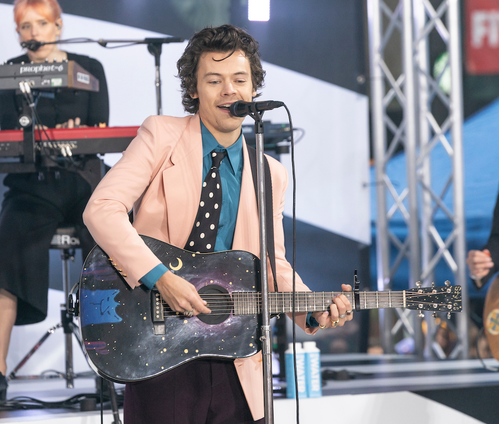 The One Reason Harry Styles Could Never Play Elvis, Biopic Director Says