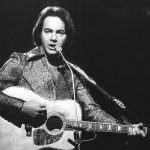 Neil Diamond Comes Out of Retirement For Rare Performance - Parade