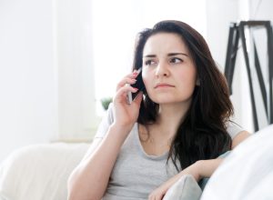 woman suspicious phone call
