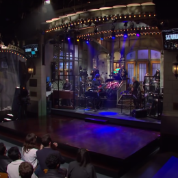 "SNL" Host Says She'd Never Seen an Episode