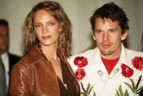Uma Thurman and Ethan Hawke photographed in 2001