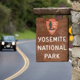 A road sign for Yosemite National Park