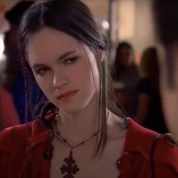 Susan May Pratt in 10 Things I Hate About You