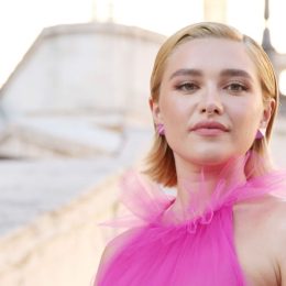 Florence Pugh at the Valentino haute couture show in July 2022