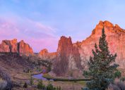 sunrise at smith rock state park