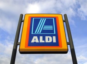 sign for aldi grocery store
