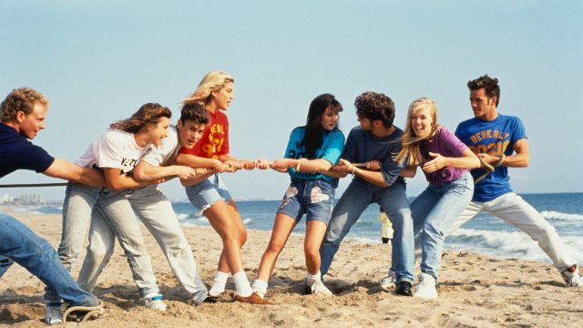 The cast of "Beverly Hills, 90210" during a promotional photoshoot