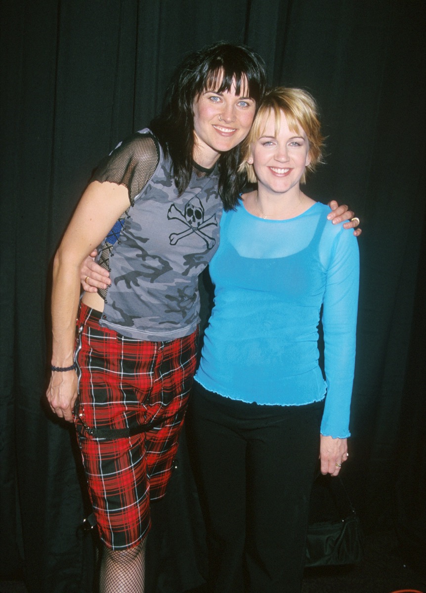 Lucy Lawless and Renee O'Connor in 2001