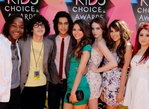 The Victorious cast at the Kids' Choice Awards in 2010