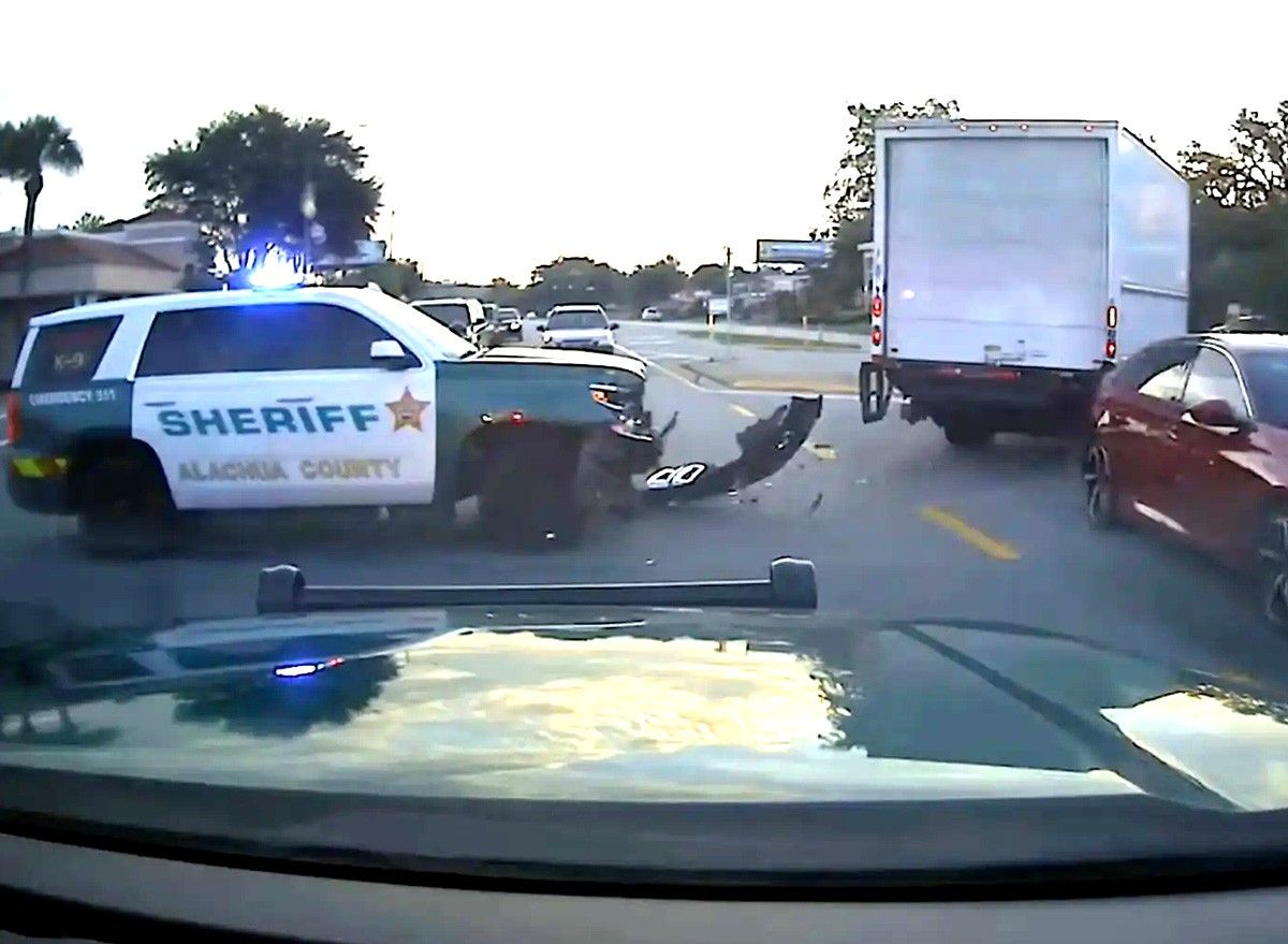 Video Shows Florida Carjacker Hit Police Car After Car Chase - Florida News