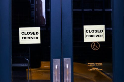 Business with /closed forever signs
