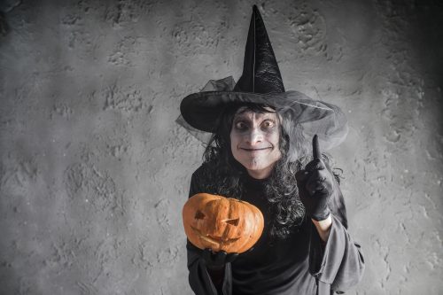 Glume amuzante cu vrăjitoare - Vrăjitoare proastă de Halloween