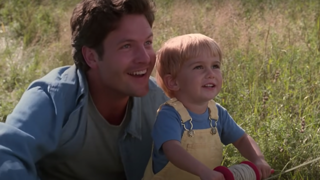 Dale Midkiff and Miko Hughes in "Pet Sematary"