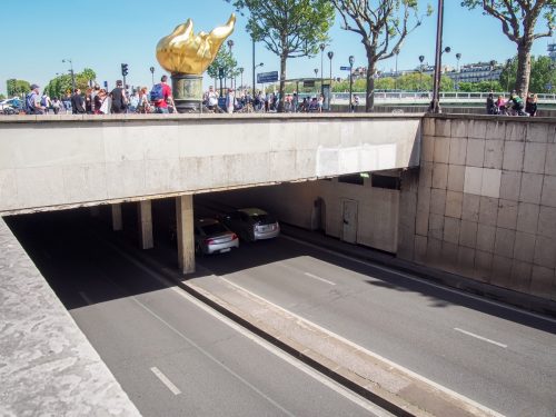     Entrance to the Pont de l'Alma tunnel, the site where Princess Diana was fatally injured.