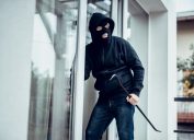 Robber breaks house door