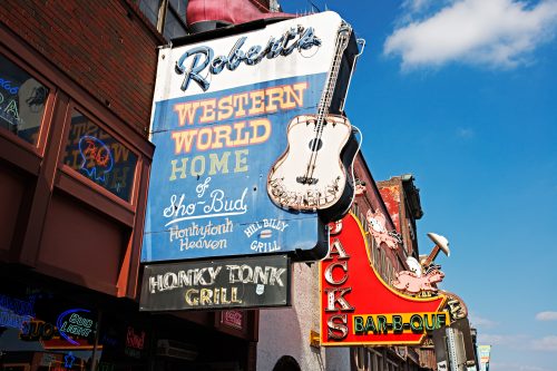 robert's western world - famous honky tonk in downtown nashville