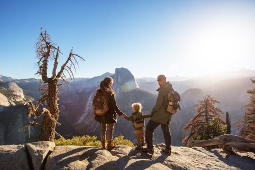 Familie în Parcul Național Yosemite