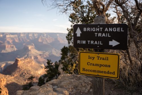 sign for bright angel and rim trails
