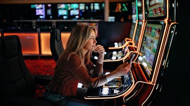 5 Slot Machine Secrets Casinos Don't Want You to Know