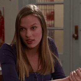 Vinessa Shaw in "Hocus Pocus"