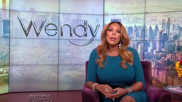 Wendy Williams hosting "The Wendy Williams Show"