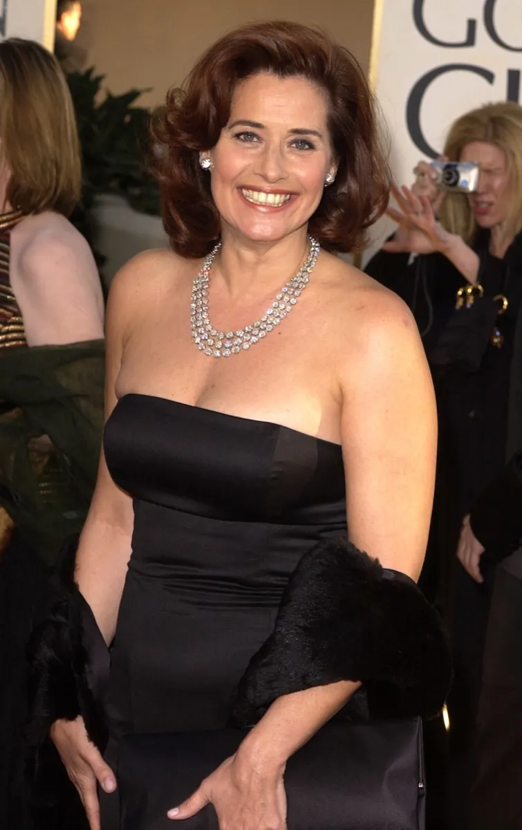 Lorraine Bracco in 2002
