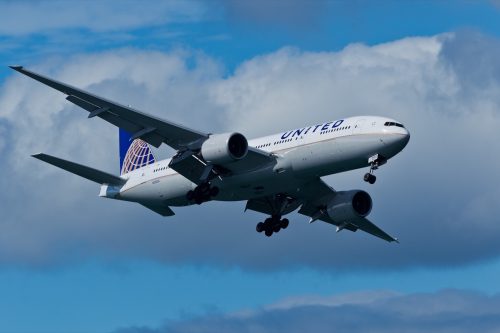 United Airlines Boeing 777