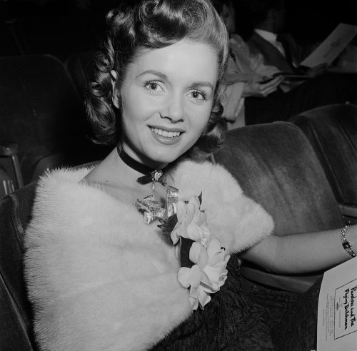 Debbie Reynolds at the premiere of "Pandora and the Flying Dutchman" in 1952