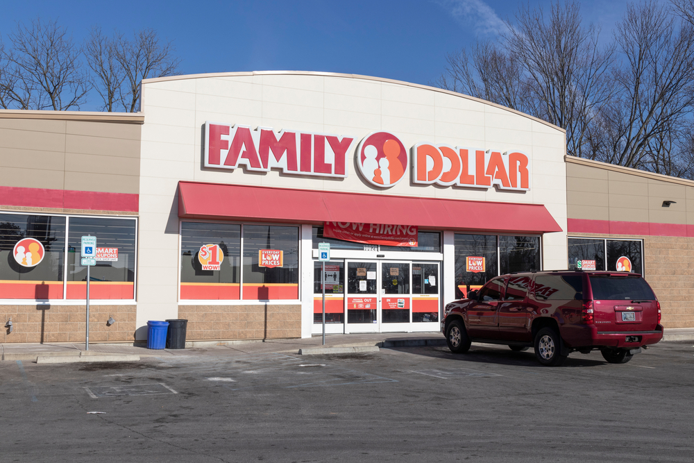 Dollar General and Family Dollar Are Closing Stores — Best Life
