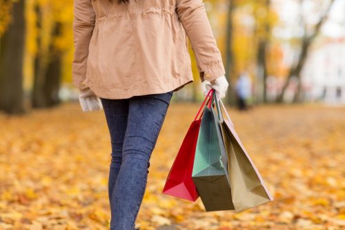 woman shopping in fall