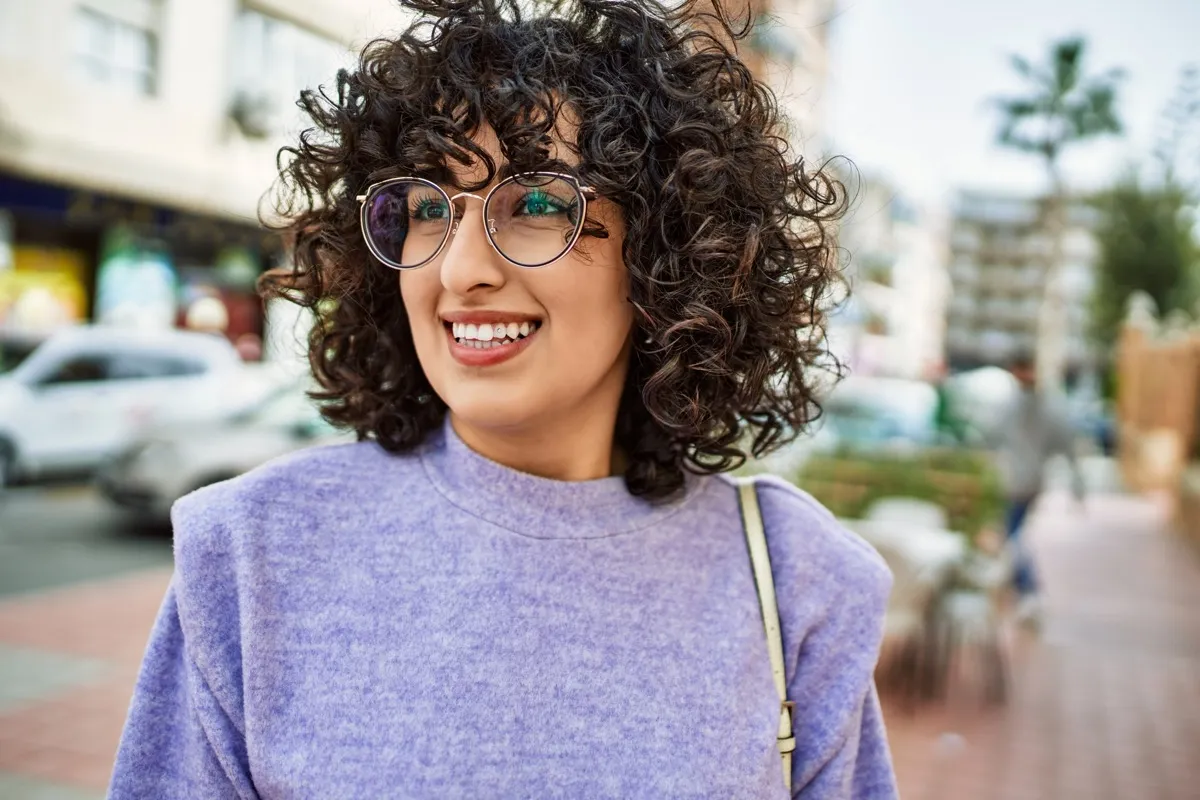 Wearing Glasses Can Make You Less Attractive, New Study Finds