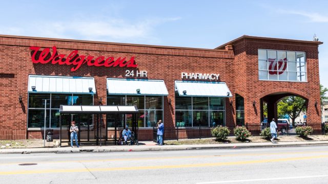 Indianapolis – Circa June 2017: Walgreens Retail Location. Walgreens is an American Pharmaceutical Company XIII