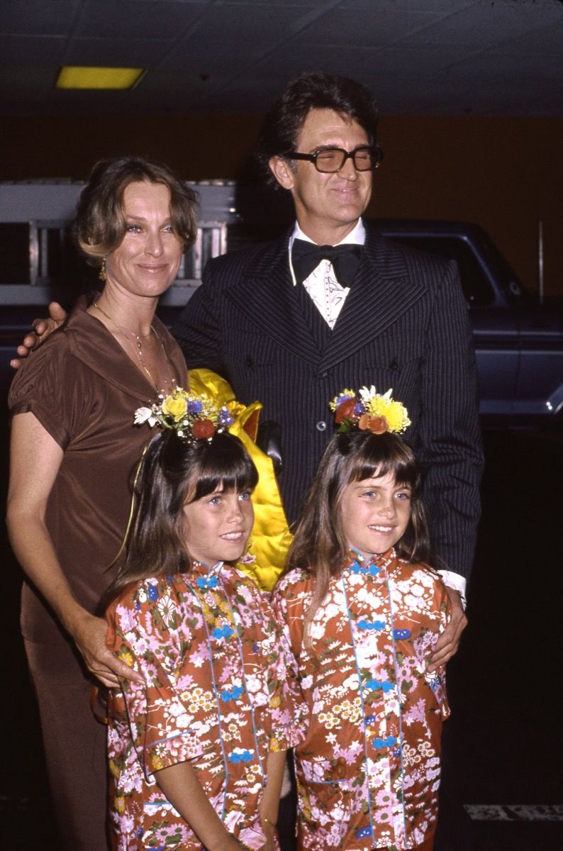 Lindsay and Sidney Greenbush with their parents Carol Kay Bush and Billy 