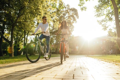 couple riding bikes as a first date idea