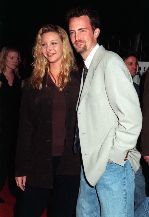 Lisa Kudrow and Matthew Perry at the premiere of "Liar Liar" in 1997