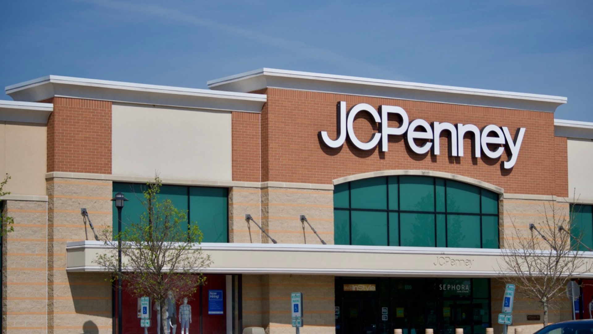 5 Warnings to Shoppers From ExJCPenney Employees