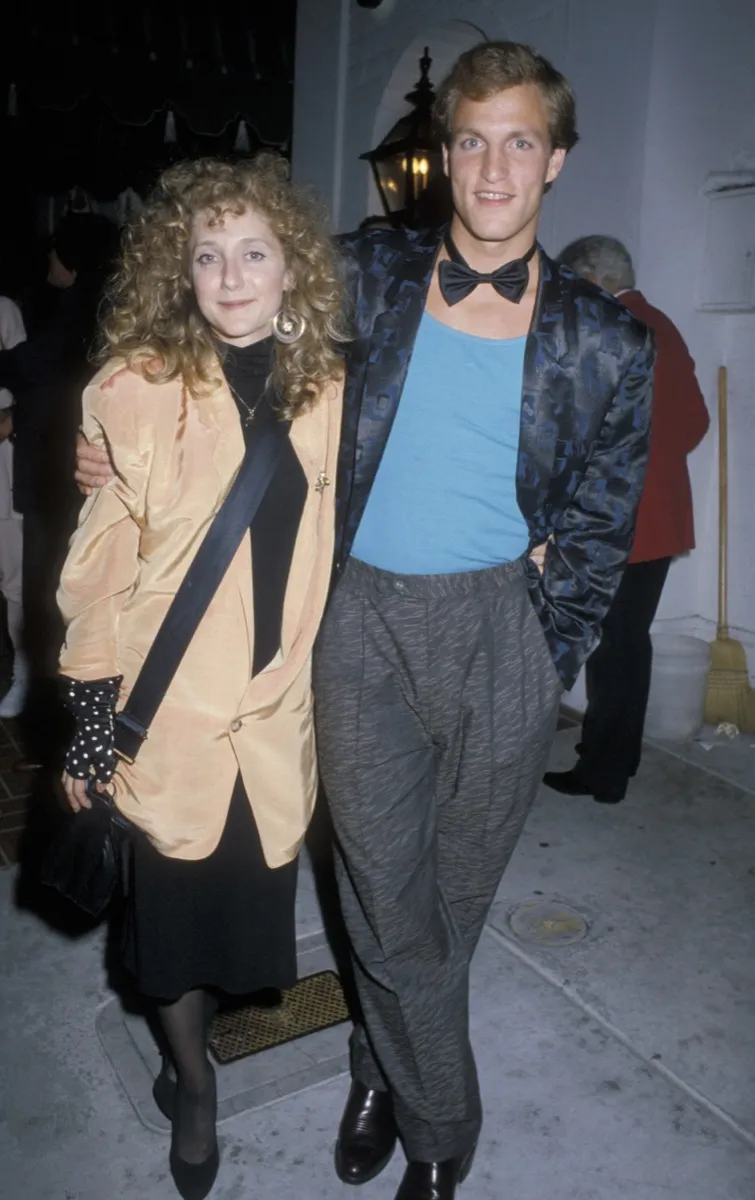 Carol Kane and Woody Harrelson in 1986