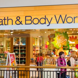 The 5 Best Times to Shop at Bath & Body Works