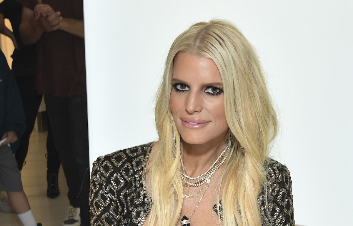 Jessica Simpson Slams “Hate” About Her Pottery Barn Ad