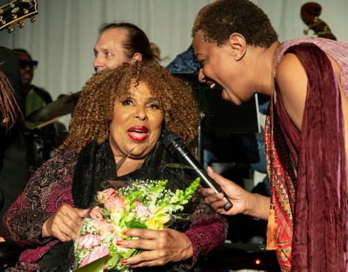 Roberta Flack and Lisa Fischer sing during tribute at Loft Party A Night for the Soul for Jazz Foundation of America in 2018