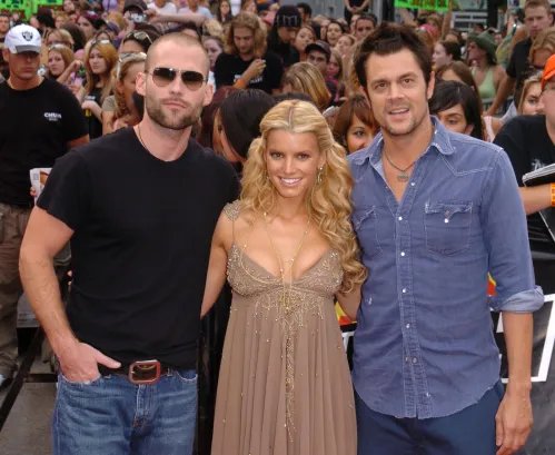 Seann William Scott, Jessica Simpson, and Johnny Knoxville at MuchMusic Studios in 2005