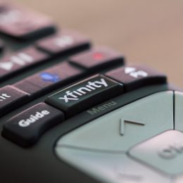 comcast cast remote with xfinity button