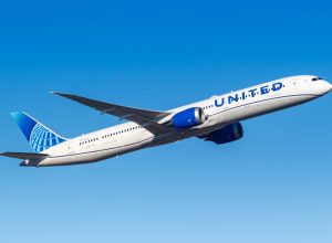 united airlines plane