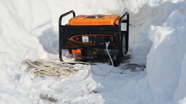 portable generator in snow