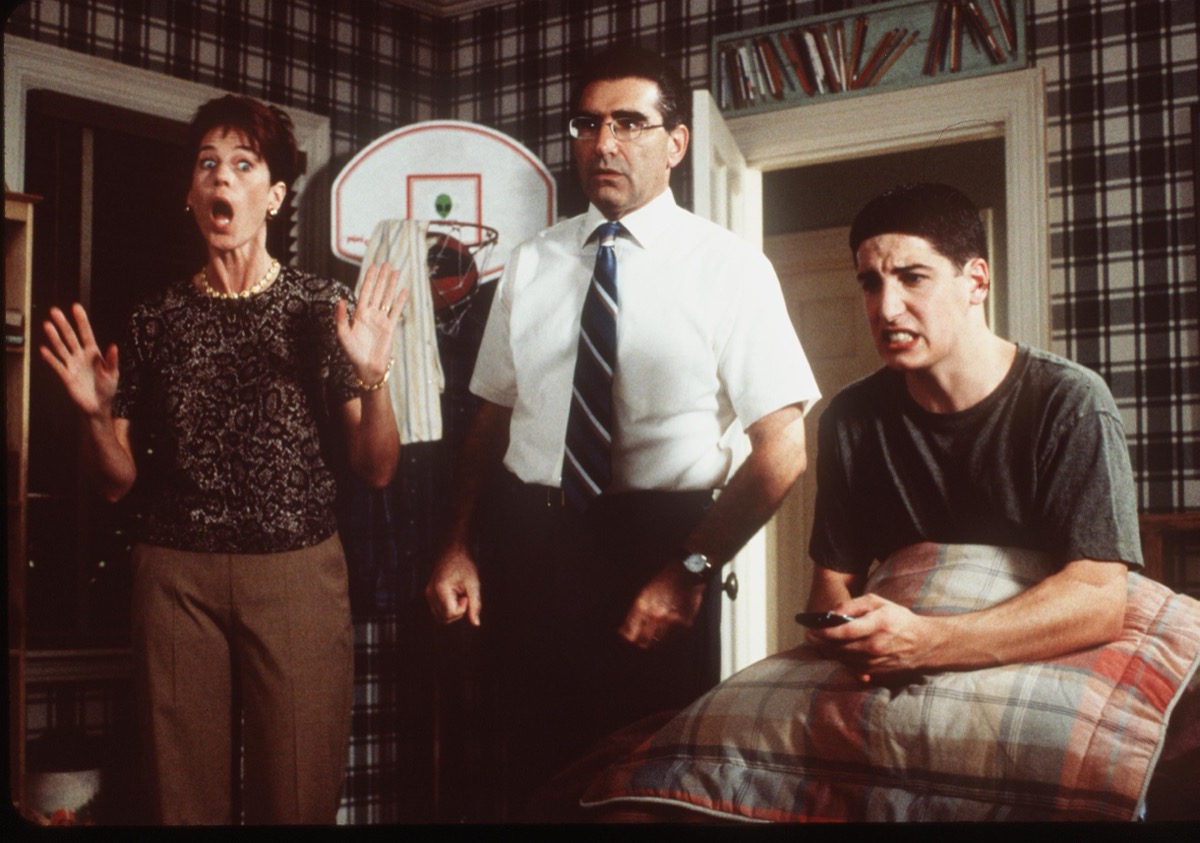 Molly Cheek, Eugene Levy, and Jason Biggs in American Pie