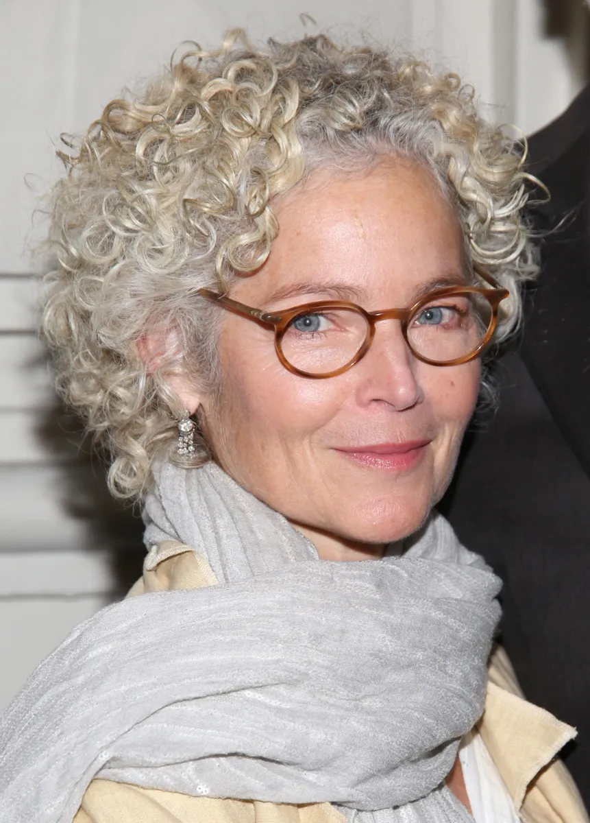 Amy Irving in 2016