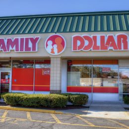 Family Dollar Shopper: I Was Sold Moldy Food